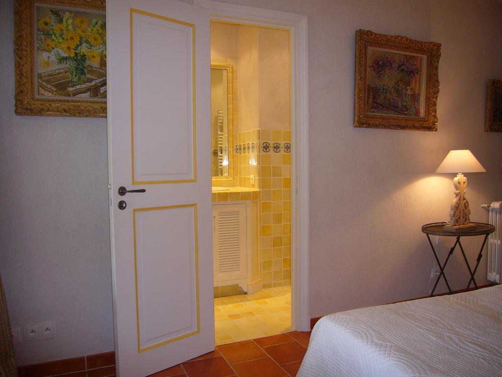 Le Point D'Orgue Bed and Breakfast Σαιν-Τροπέ Δωμάτιο φωτογραφία