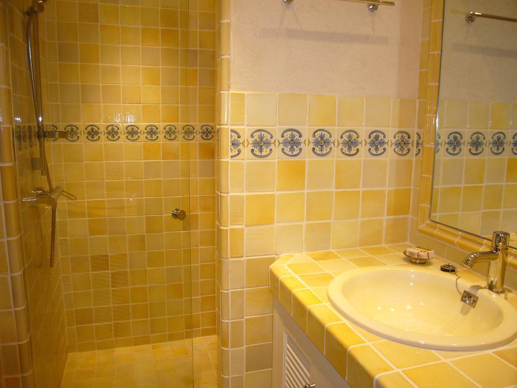 Le Point D'Orgue Bed and Breakfast Σαιν-Τροπέ Δωμάτιο φωτογραφία
