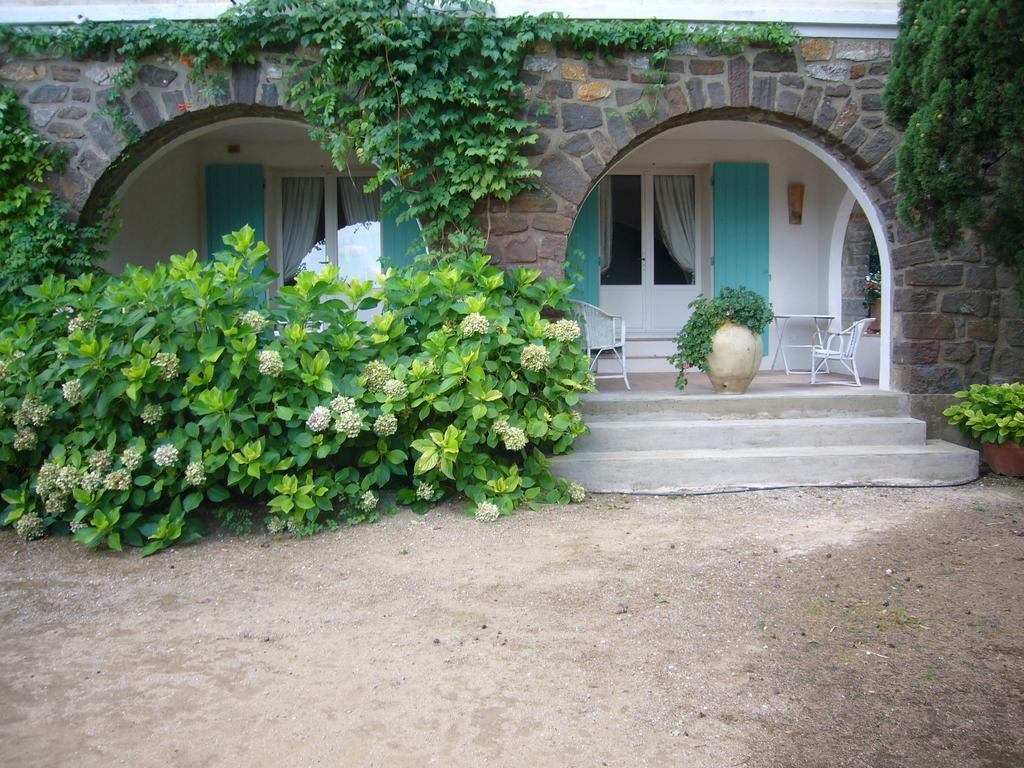 Le Point D'Orgue Bed and Breakfast Σαιν-Τροπέ Δωμάτιο φωτογραφία
